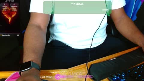 Snapshot of moneyshotxxx90 chatting on December 3, 2024, 6:37 am MoneyshotXXX online show from December 3, 2024, 6:37 am