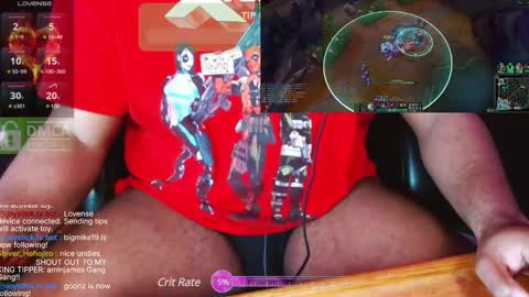 Snapshot of moneyshotxxx90 chatting on January 16, 2025, 5:11 am MoneyshotXXX online show from January 16, 2025, 5:11 am