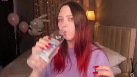 Monica online show from April 3, 2026, 5:27 am