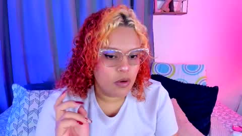 aleja      independent model       online show from March 2, 2026, 11:44 pm