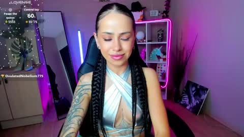 Snapshot of monica_brilliant chatting on May 15, 2026, 8:43 am Monica online show from May 15, 2026, 8:43 am
