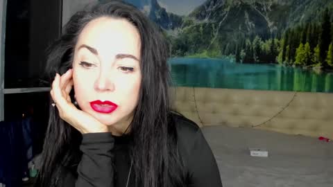 monica_weisss online show from January 10, 2025, 9:31 pm