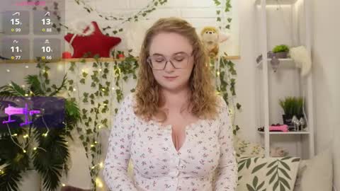 monicaasis online show from September 13, 2025, 6:08 pm