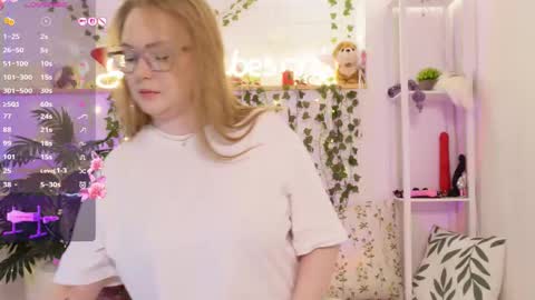 monicaasis online show from February 19, 2026, 6:26 pm