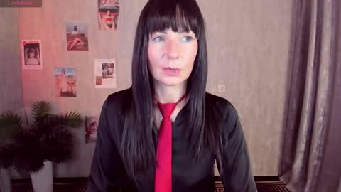 Monica online show from October 8, 2025, 12:47 pm