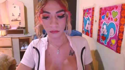 monicalimite123 online show from February 25, 2026, 5:33 pm