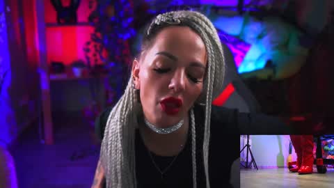 Monika online show from January 27, 2025, 8:17 pm