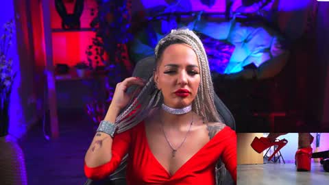 Monika online show from January 28, 2025, 12:22 pm