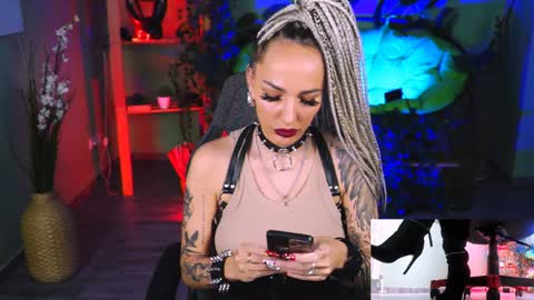 Monika online show from February 4, 2025, 11:16 am