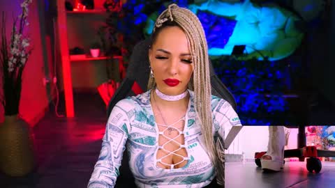 Monika online show from February 5, 2025, 11:34 am