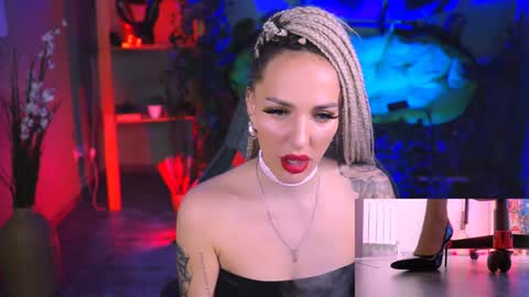 Monika online show from February 6, 2025, 3:09 pm