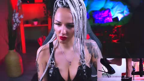 Monika online show from February 11, 2025, 12:05 pm