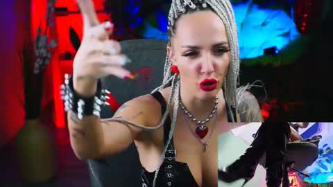 Monika online show from February 19, 2025, 6:21 pm