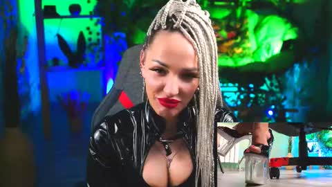 Monika online show from February 28, 2025, 12:20 pm