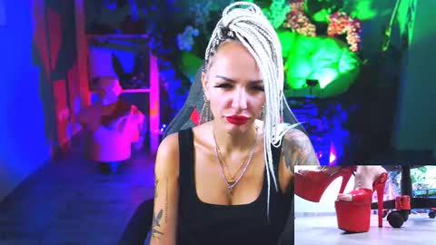 Monika online show from September 16, 2025, 11:22 am