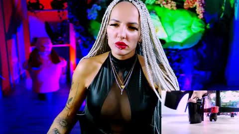 Monika online show from October 3, 2025, 11:07 am