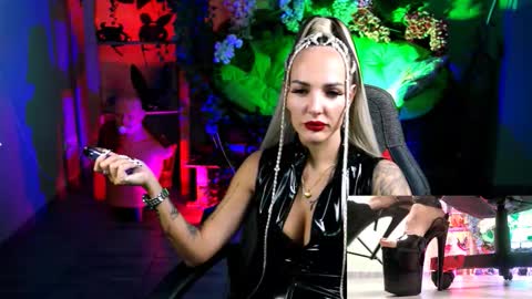 Monika online show from October 14, 2025, 11:11 am