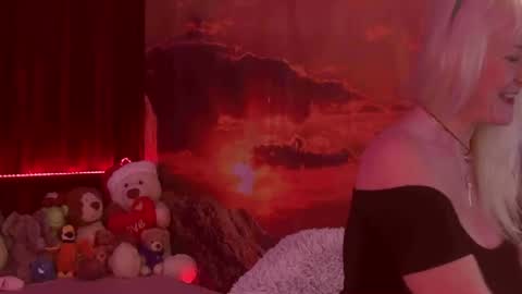 Snapshot of monicutex chatting on March 1, 2025, 3:21 am Monika    online show from March 1, 2025, 3:21 am