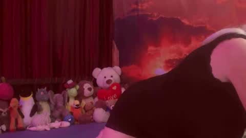 Snapshot of monicutex chatting on October 26, 2025, 1:44 am Monika    online show from October 26, 2025, 1:44 am