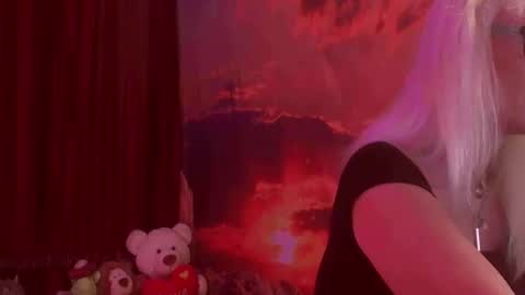 Snapshot of monicutex chatting on October 31, 2025, 2:56 am Monika    online show from October 31, 2025, 2:56 am