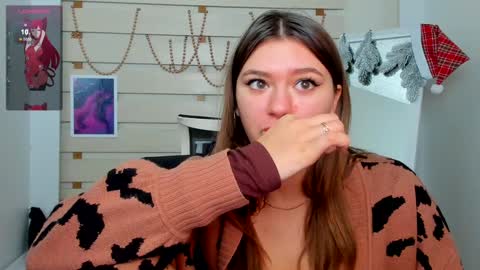 Snapshot of monika_youu chatting on December 13, 2024, 5:10 pm Monika online show from December 13, 2024, 5:10 pm