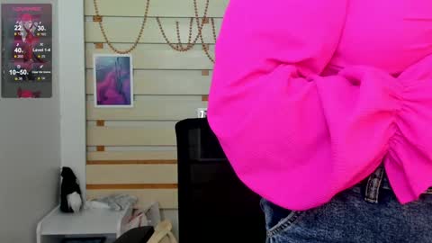 Snapshot of monika_youu chatting on December 24, 2024, 1:28 pm Monika online show from December 24, 2024, 1:28 pm
