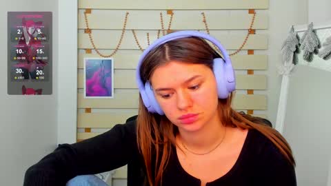 Snapshot of monika_youu chatting on December 30, 2024, 11:48 am Monika online show from December 30, 2024, 11:48 am