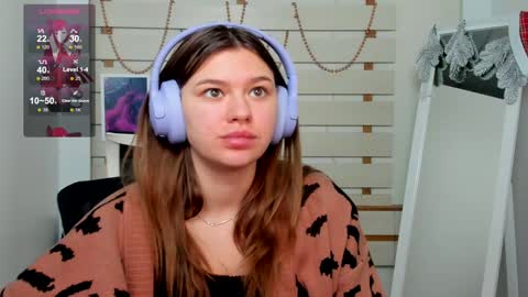 Snapshot of monika_youu chatting on January 8, 2025, 2:03 pm Monika online show from January 8, 2025, 2:03 pm