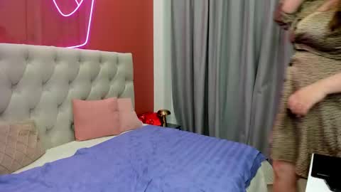 Monika online show from February 18, 2026, 1:01 am