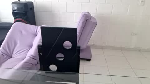 monikk__harrison online show from April 20, 2026, 1:14 pm