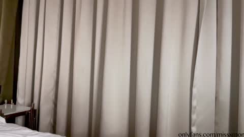 Alessia online show from November 18, 2025, 8:24 pm