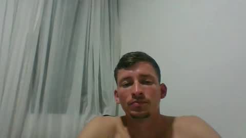 monito_hot17 online show from December 3, 2025, 2:41 am