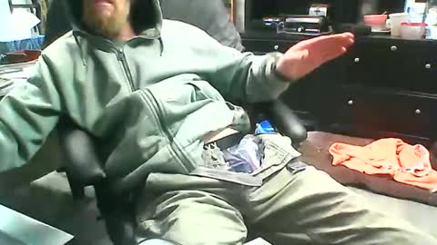 monkeypants0 online show from November 12, 2025, 4:18 pm