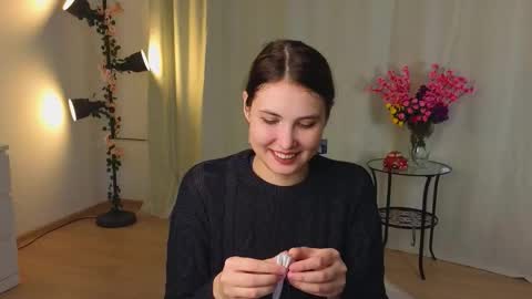 Snapshot of monniewisener chatting on November 13, 2025, 2:16 pm Jenny online show from November 13, 2025, 2:16 pm