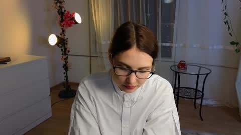 Snapshot of monniewisener chatting on November 20, 2025, 2:17 pm Jenny online show from November 20, 2025, 2:17 pm