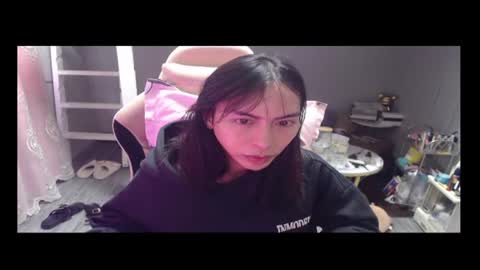 ELYSE A SIMPLE GIRL online show from February 26, 2026, 9:19 am