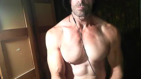 monsterdildos online show from December 23, 2024, 4:01 am