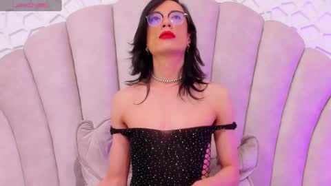 Linda Darling online show from December 17, 2024, 7:59 pm