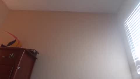 montecillo718 online show from May 19, 2026, 2:56 pm