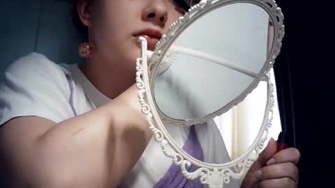 Snapshot of moodiemira chatting on June 9, 2026, 4:29 pm moodiemira online show from June 9, 2026, 4:29 pm