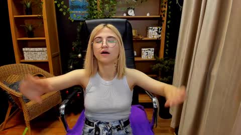 Katrin online show from January 1, 2025, 1:58 am