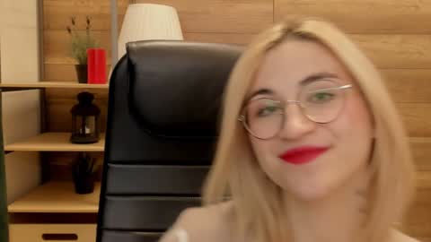 Katrin online show from January 7, 2025, 6:56 pm