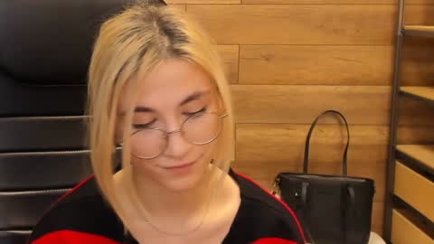 Katrin online show from January 28, 2025, 5:11 am