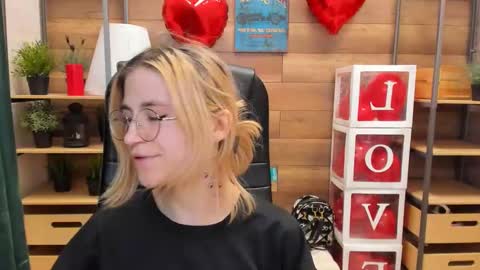 Katrin online show from February 22, 2025, 3:47 pm