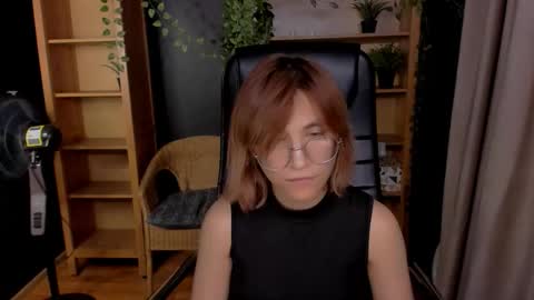 Katrin online show from October 21, 2025, 5:35 pm