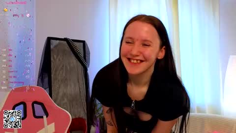 Lola online show from February 27, 2025, 10:04 am