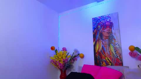 Moon online show from September 16, 2025, 7:26 pm