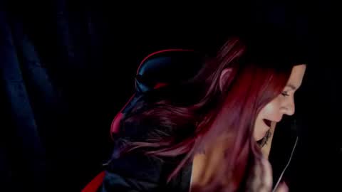 Snapshot of moon_dark520 chatting on January 9, 2026, 1:08 am Lilith online show from January 9, 2026, 1:08 am