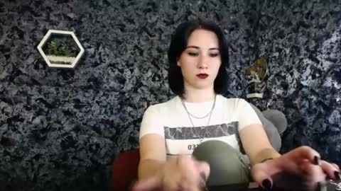 Diana online show from June 9, 2026, 8:20 pm