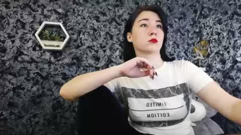 Snapshot of moon_foxy_ chatting on June 13, 2026, 6:50 pm Diana online show from June 13, 2026, 6:50 pm